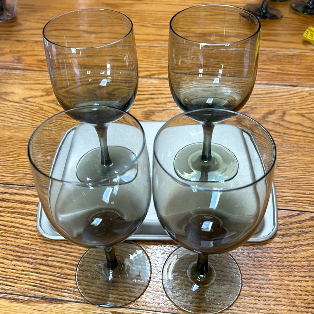 Noritake Mid Century Modern Smokey gray stemware. Set of 4.